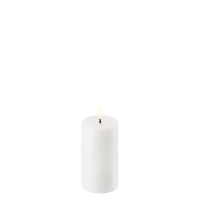 Uyuni led pillar candle nordic white, smooth, 6x10,1 cm